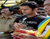 Dhoni in Dewri mandir